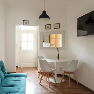 Appartamento Casa Renoir 5 Minuti Da Duomo, Milano